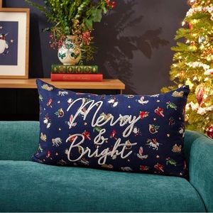 NWOT Vera Bradley Women's Cotton Lumbar Support Throw Pillow.